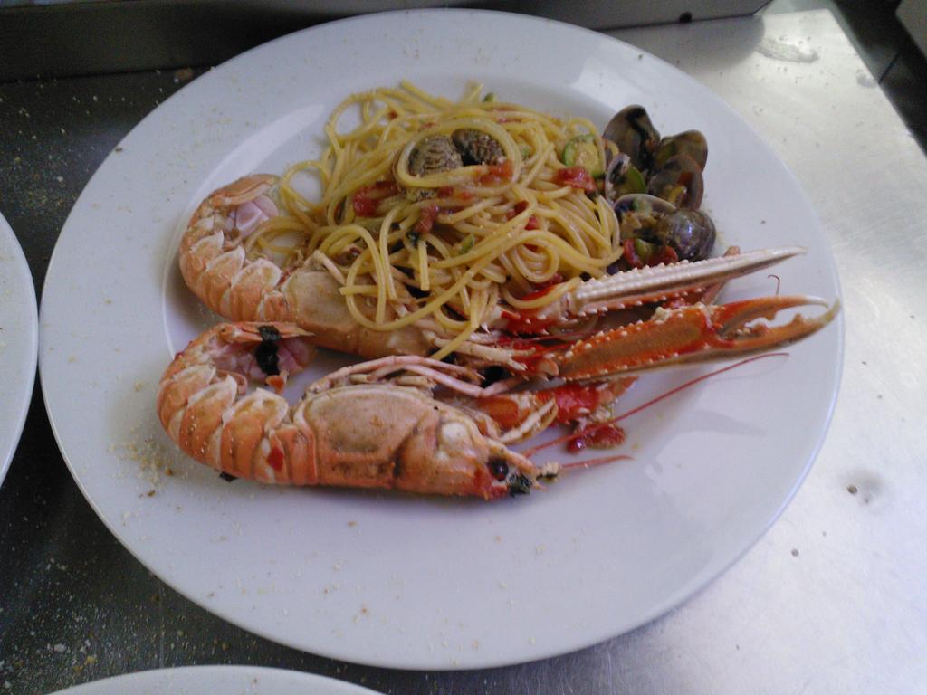 Hotel Ristorante Antica Marina Nicotera Exterior foto